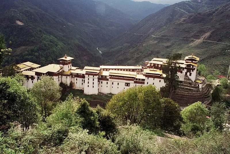 File:TrongsaDzong.jpg
