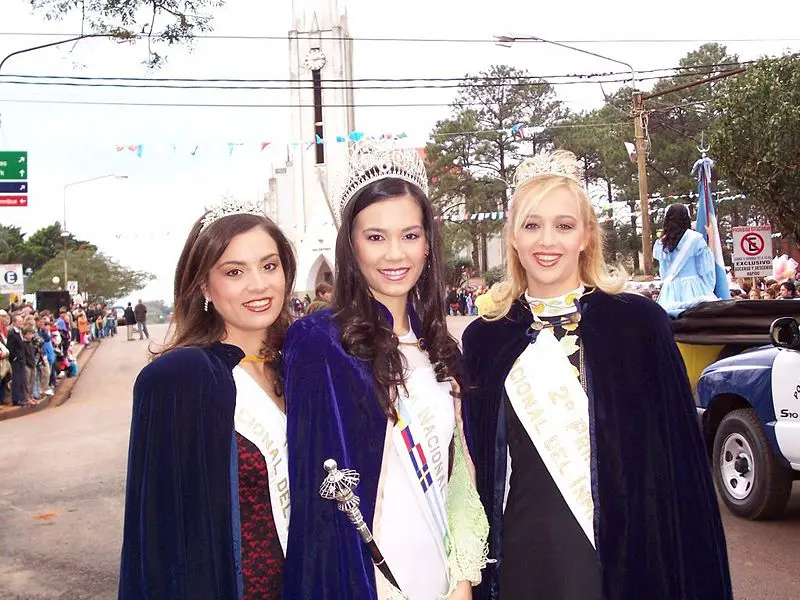 File:Immigrant'squeens.JPG