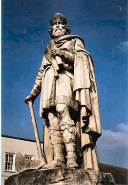 Statue of Alfred the Great, Wantage, Oxfordshire
