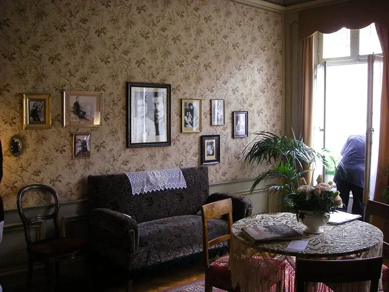 File:Einsteinhausberne.jpg