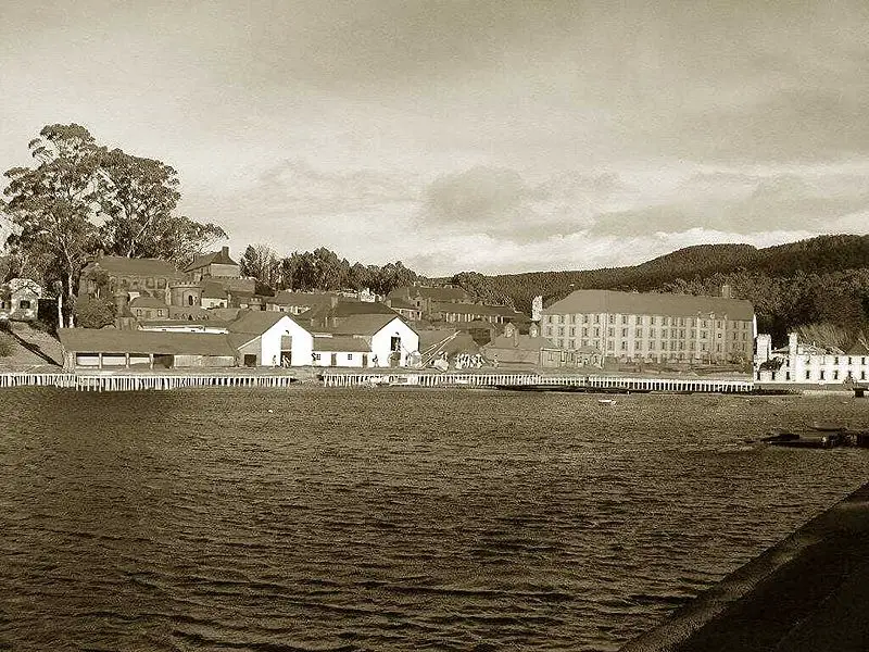 File:Portarthurwaterfrontold.jpg