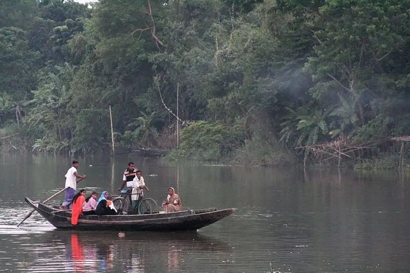 File:Ferry in Sundarbans.jpg