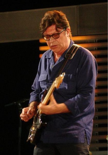 File:RobbieRobertson2007.jpg
