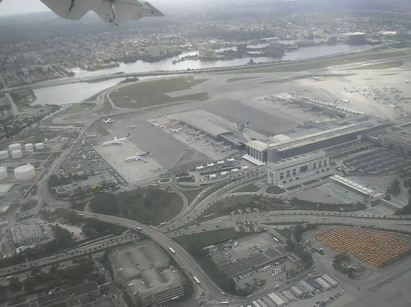 File:Miami International FH020002.jpg