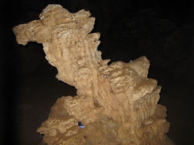 File:Phongnhakebang12.jpg