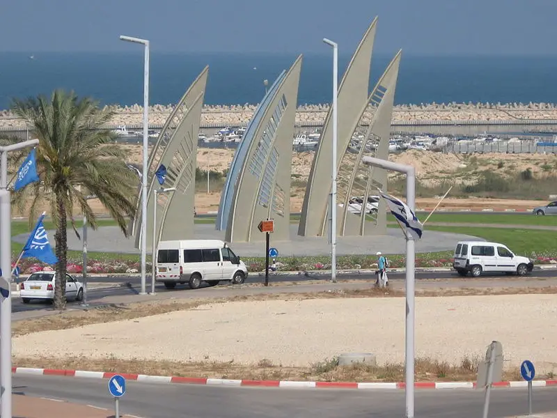 File:Ashdod Sail square2.JPG