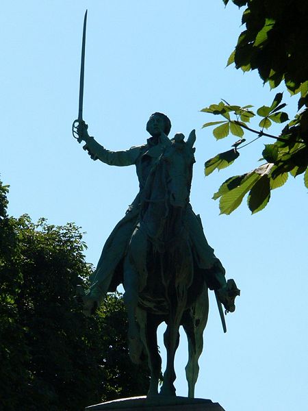 File:Lafayette-p1000411.jpg