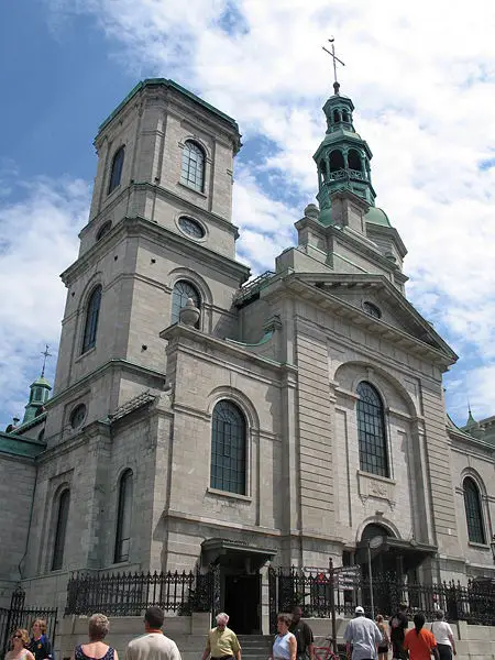 File:Basilique-Cathédrale Notre-Dame Québec.JPG