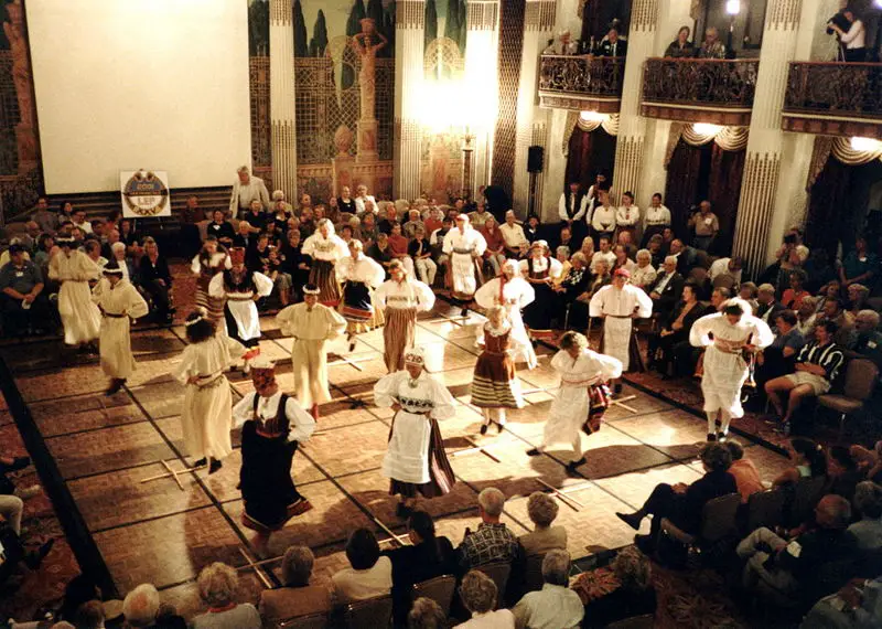 File:Estonian Folk Dancing.jpg