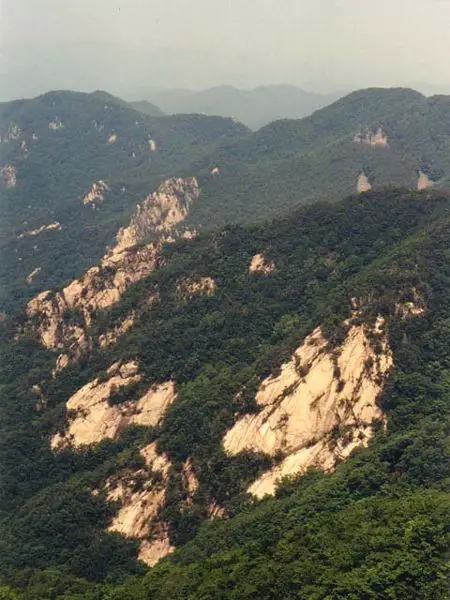 File:Gyeryongsan2.jpg