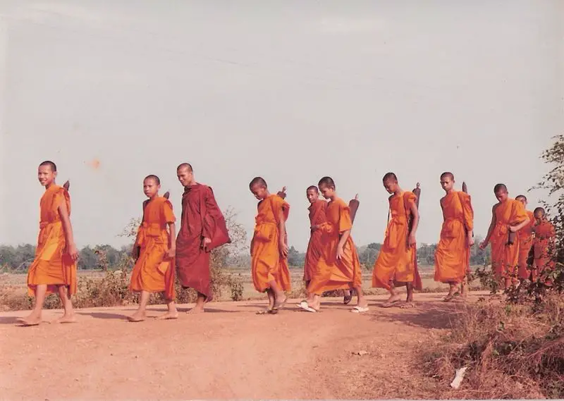File:Monk on pilgrimage.jpg