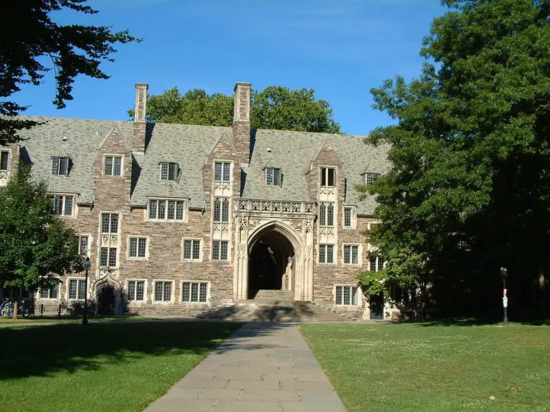 File:Princeton University halls.jpg