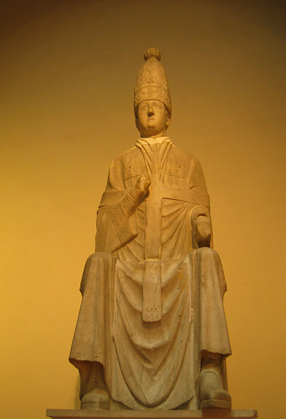 File:BonifaceVIIIStatue.jpg