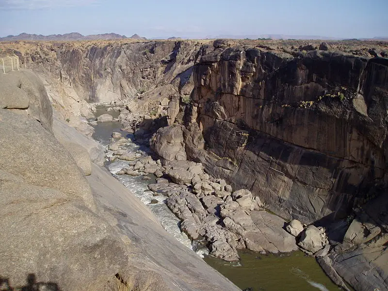 File:Augrabies Falls.jpg