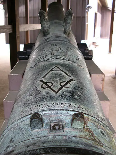 File:Nagasaka-Dejima-1764.jpg
