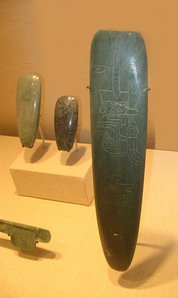File:Olmec celts from Met.jpg