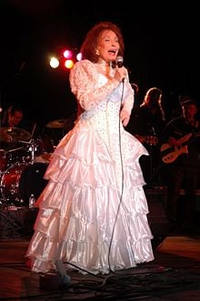 Loretta Lynn in concert in 2005.