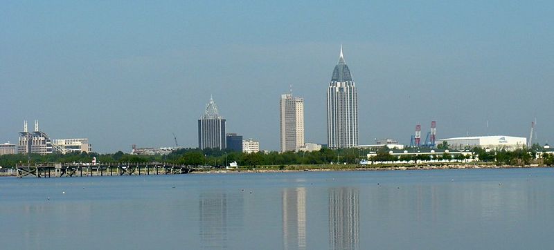 File:Mobile Skyline 2008 01.jpg