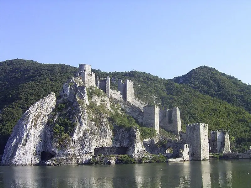 File:Golubac.JPG