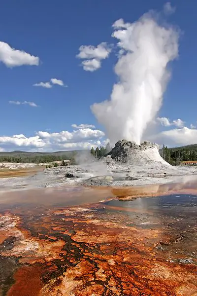 File:Yellowstone Castle Geysir Edit.jpg
