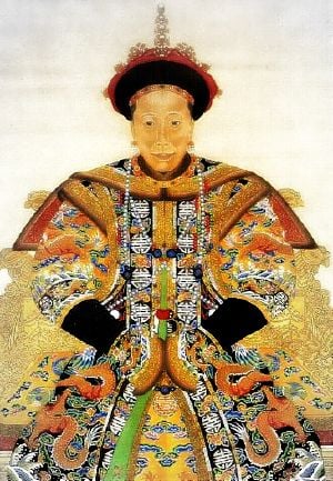 An Imperial Portrait of Empress XiaoDing of Dezong.JPG