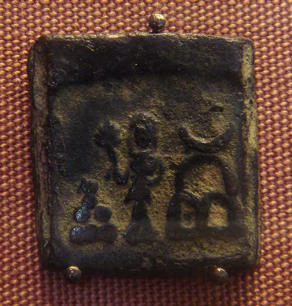 File:TaxilaCoinBM.JPG