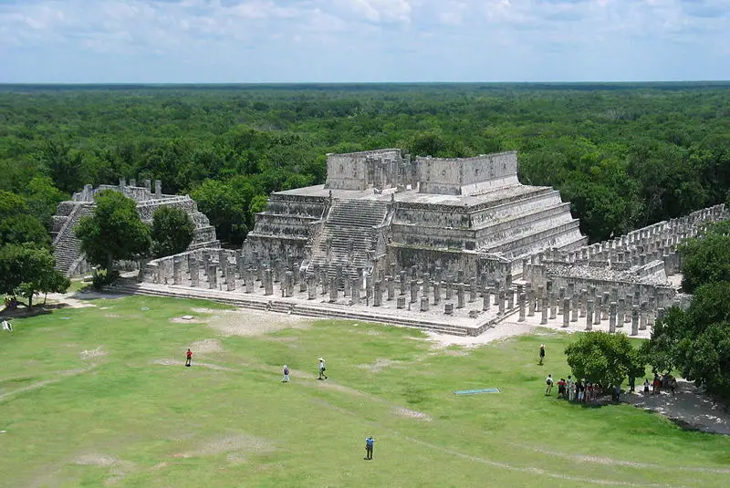 File:Templo de los Guerreros.jpg