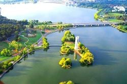 Lake Burley Griffin -