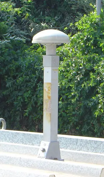 File:GPS roof antenna dsc06160.jpg