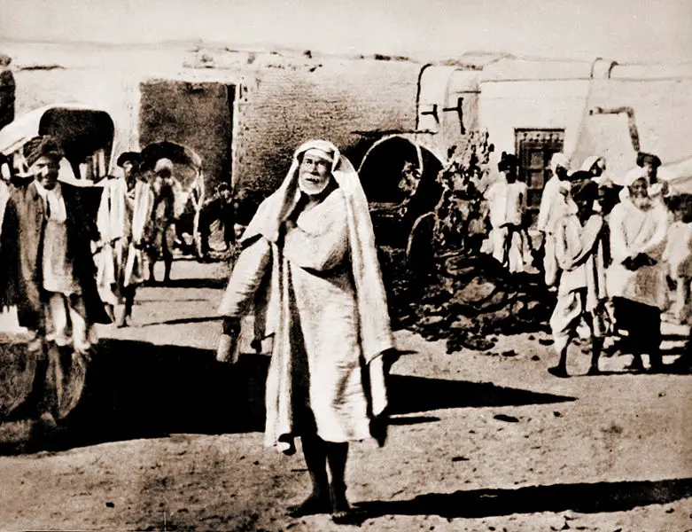 File:Shirdi Sai Baba.jpg