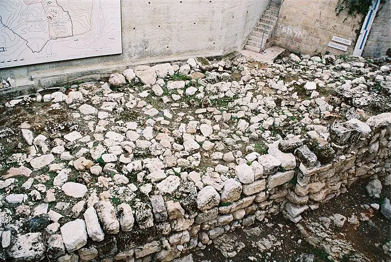 File:Biblical Jerusalem Wall Remnants.jpg