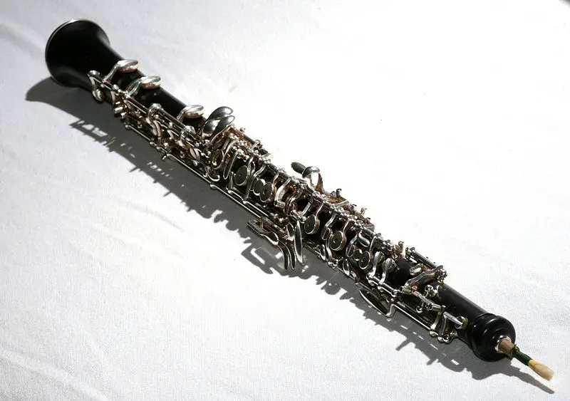 File:Oboe modern.jpg