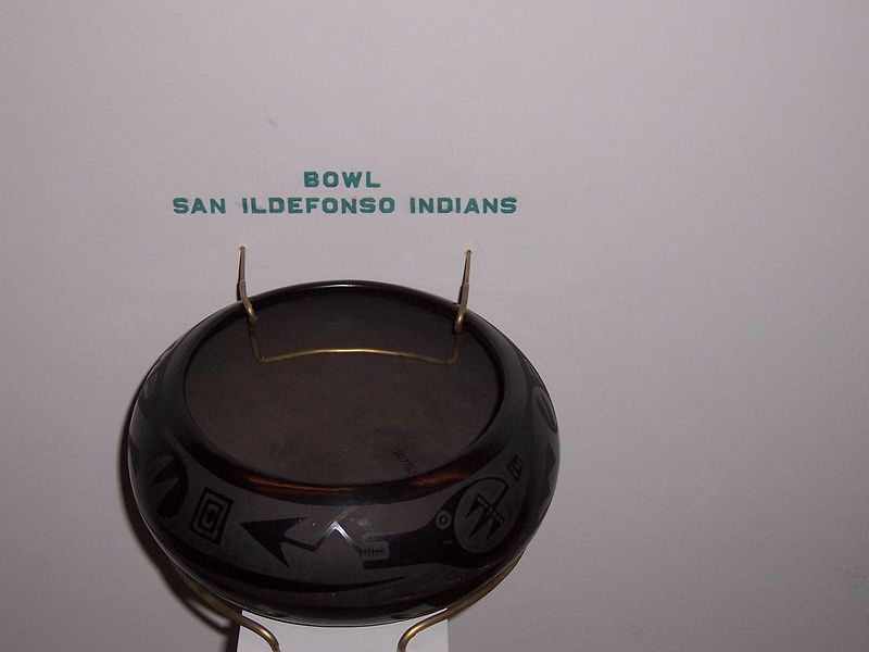 File:SanIldefonsoBowl1.jpg