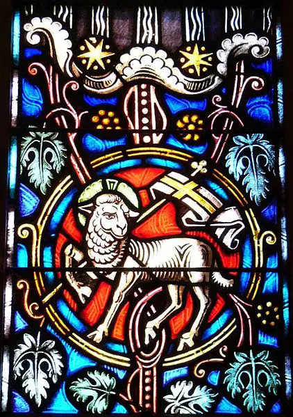 File:Stained glass Agnus Dei.jpg