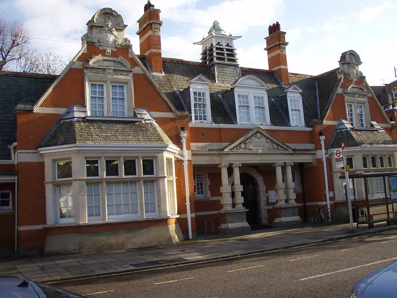 File:Teddington Carnegie Library.jpg