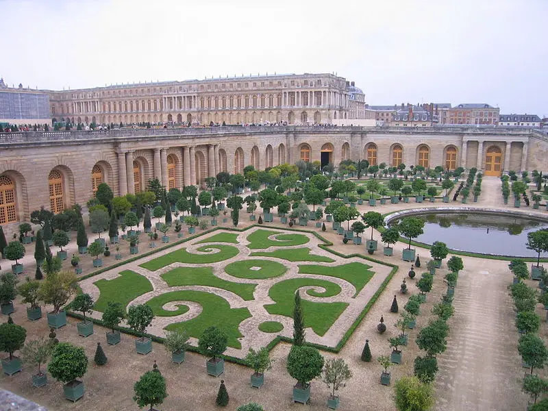 File:ChateauVersailles.JPG