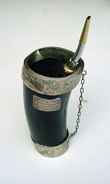 File:Guampa bombilla.jpg