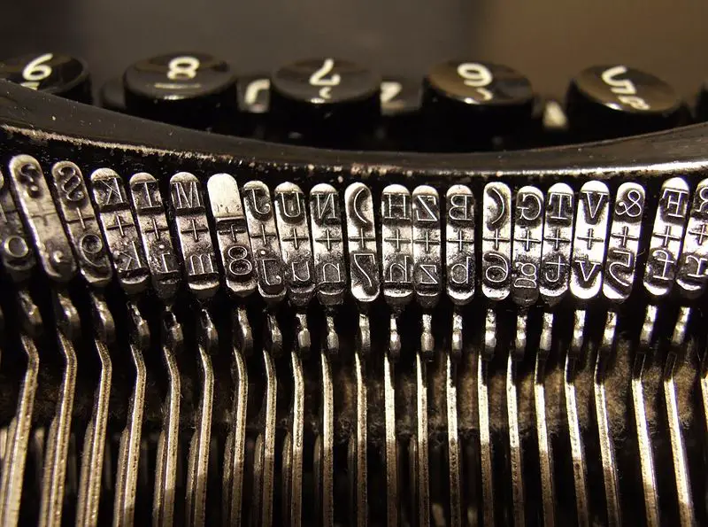 File:Typewriters.jpg