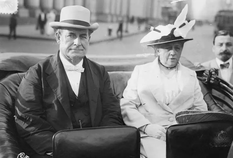 File:WmJBryan+wife.jpg