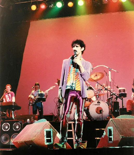 File:Zappa-buffalo-ny.jpg