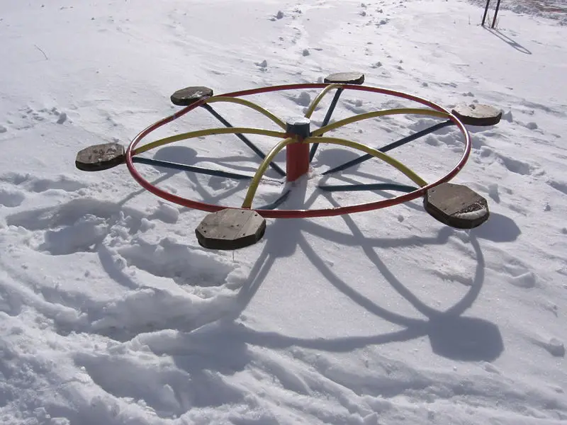 File:Standard Soviet carousel.jpg