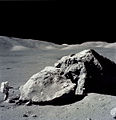 Moon-apollo17-schmitt boulder.jpg