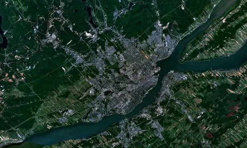 File:Quebec city-satellite image.jpg