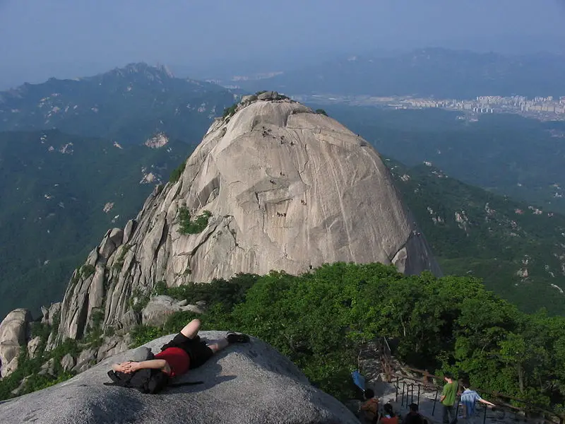 File:Insoo peak.jpg