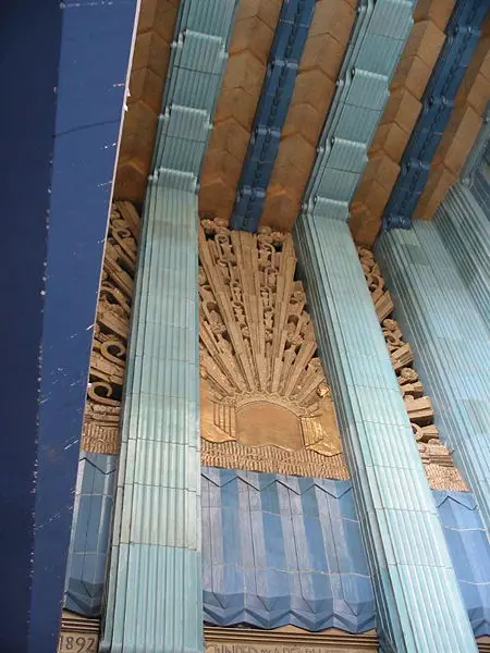 File:Eastern Columbia Building entrance.jpg