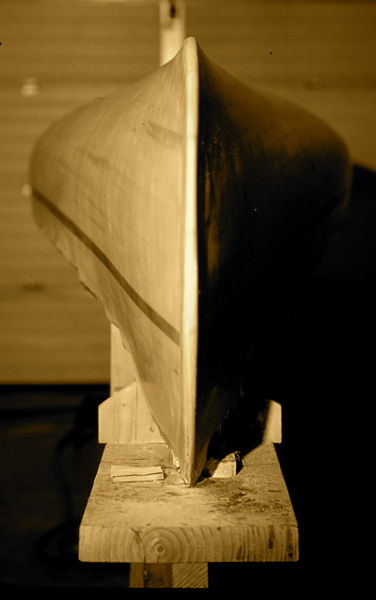 File:CanoeProfile01.jpg