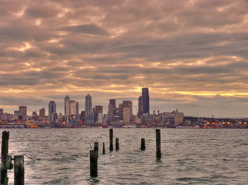 File:Joiseyshowaa seattle skyline.jpg
