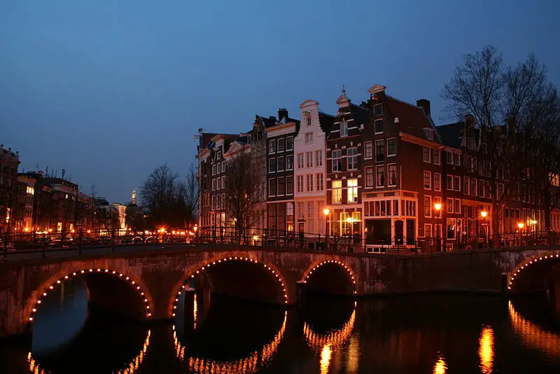 File:KeizersgrachtAmsterdam.jpg