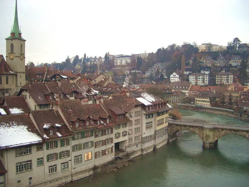 File:Bernriver.jpg