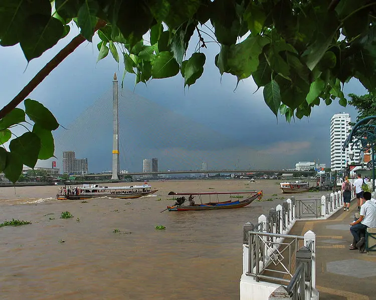 File:Bkkchaophraya0804a.jpg